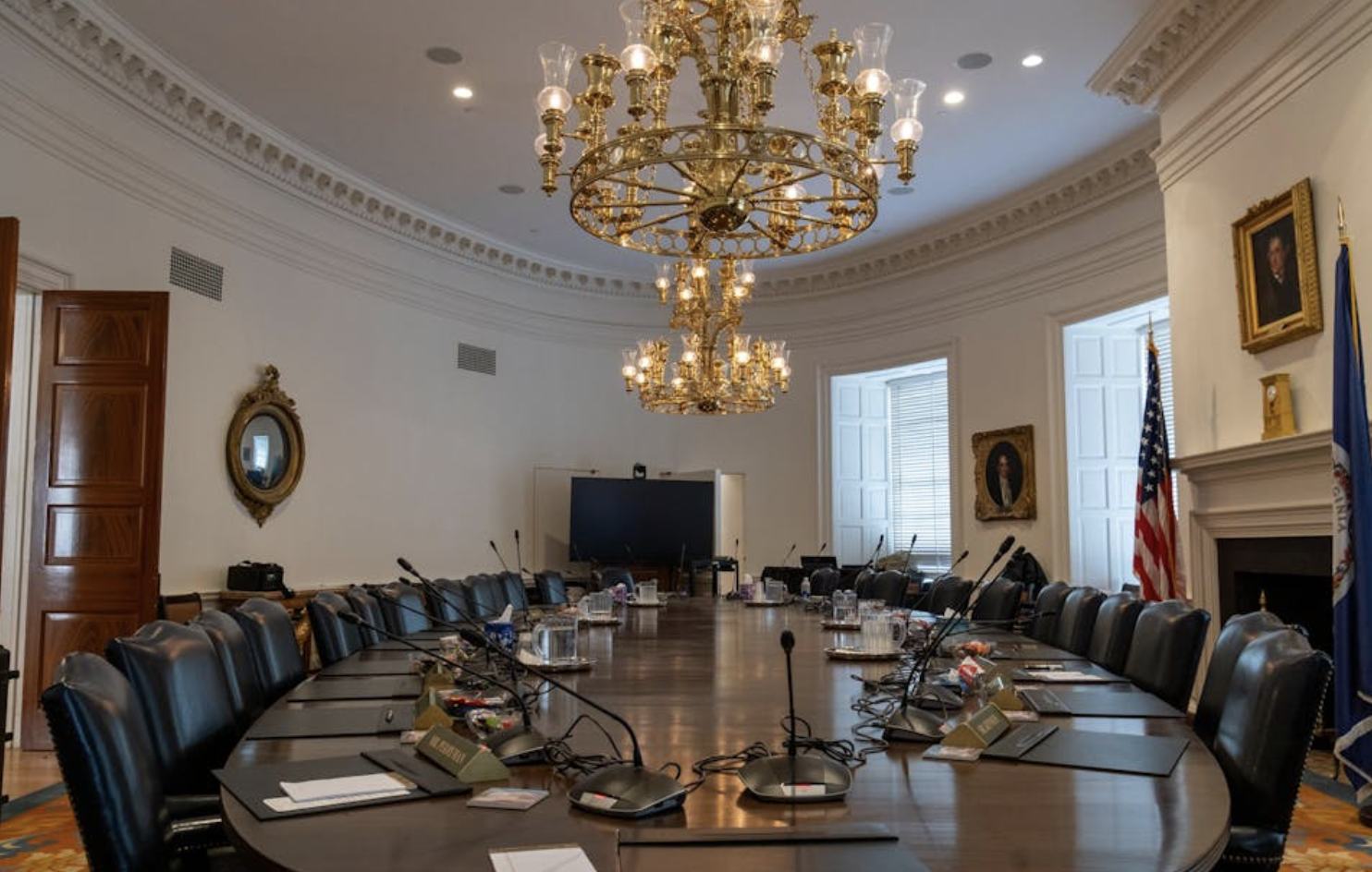In Struggle for Autonomy, UVA Board Eyes Role of Board Secretary